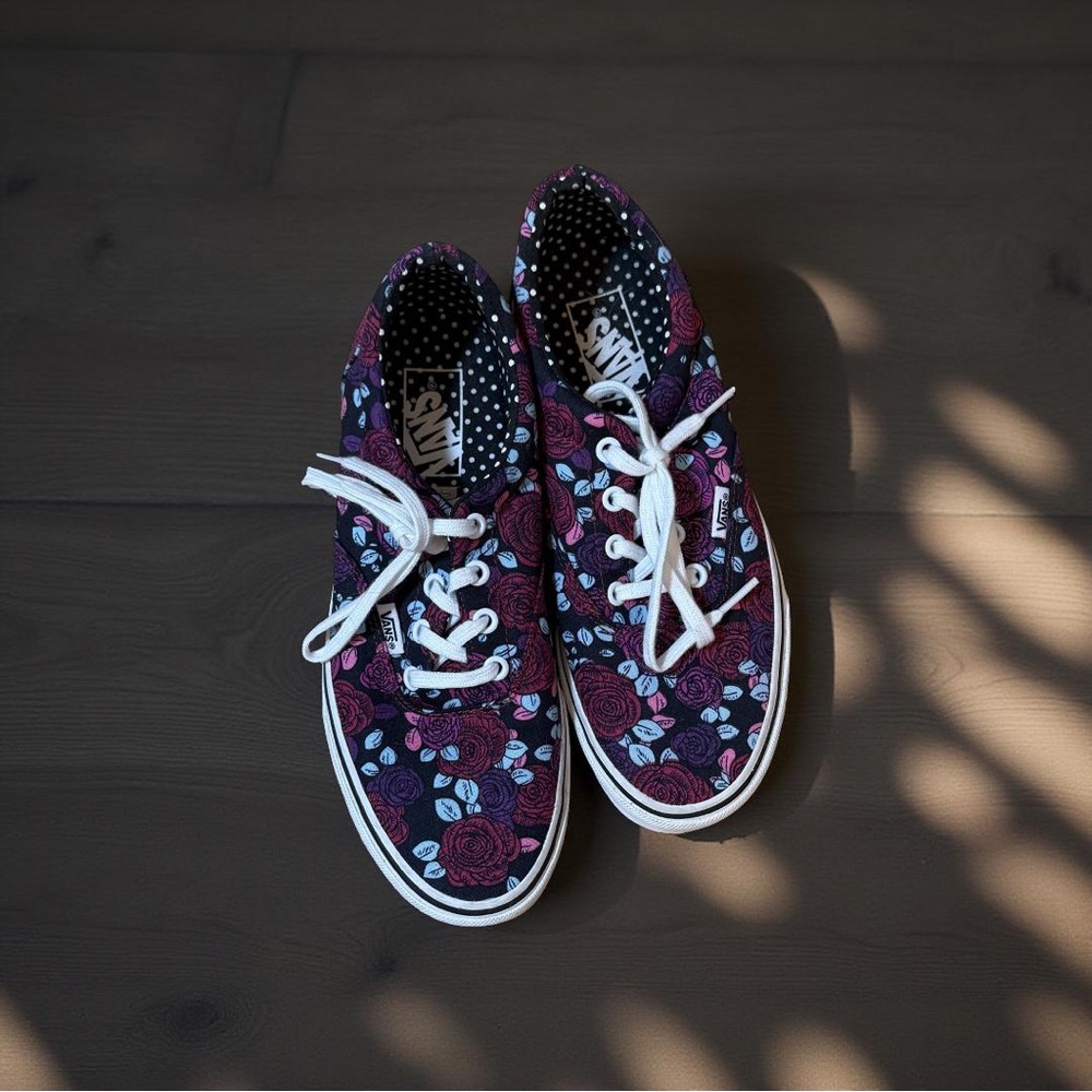Vans women’s sweaters